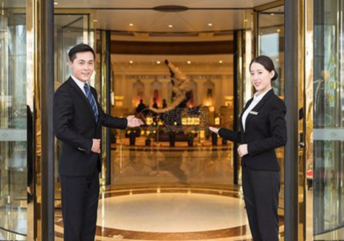 世界酒店论坛主持人